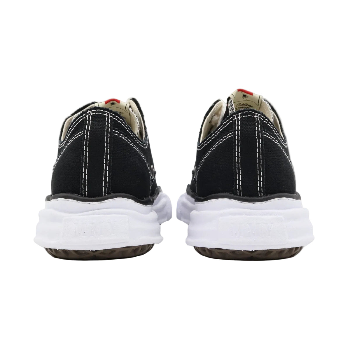 Levoire Sneakers
